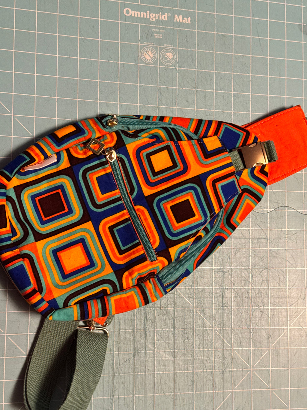Geometric Retro Sling Bag